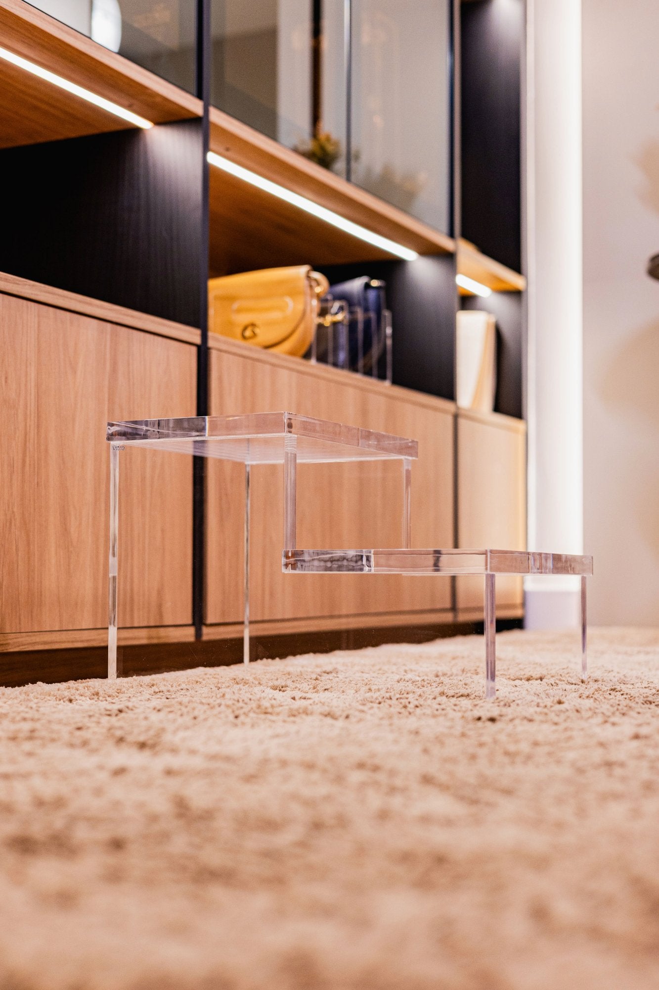 Escadinha em Acrílico para Closet Douai | Vitre Decor