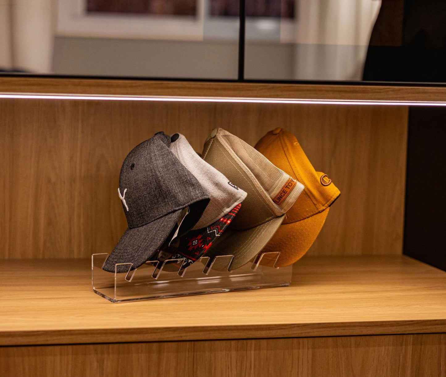 Organizador de Bonés em Acrílico Asti | Vitre Decor