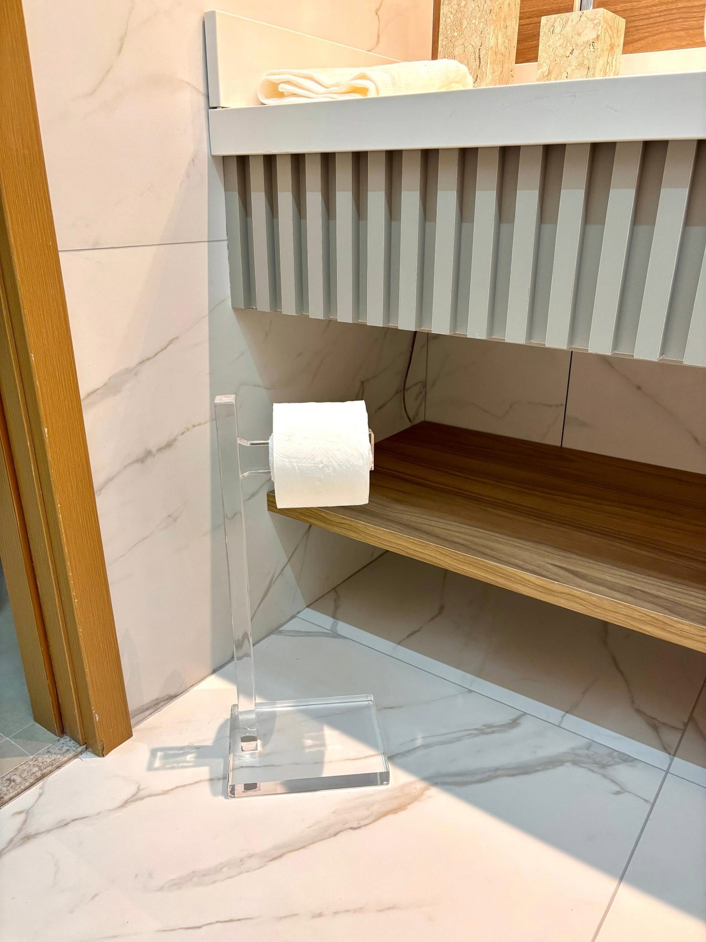Suporte para Papel Higiênico em Acrílico | Vitre Decor