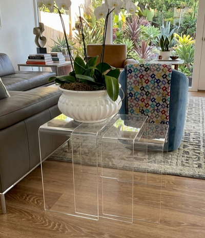 Mesa Lateral em Acrílico Rennes | Vitre Decor